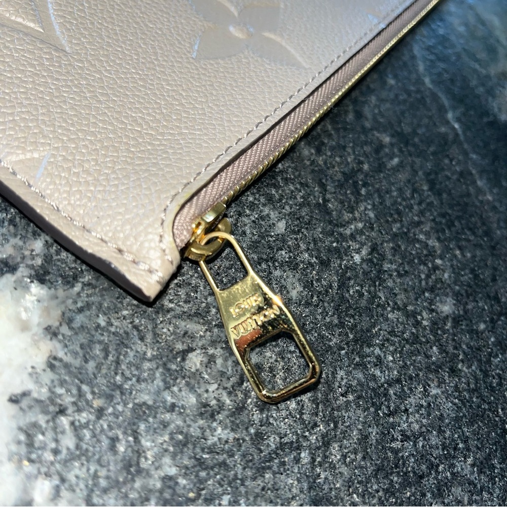 Authentic Louis Vuitton NEVERFULL Pouchette ONLY Color Turtledove FREE SHIPPING! - Picture 4 of 10
